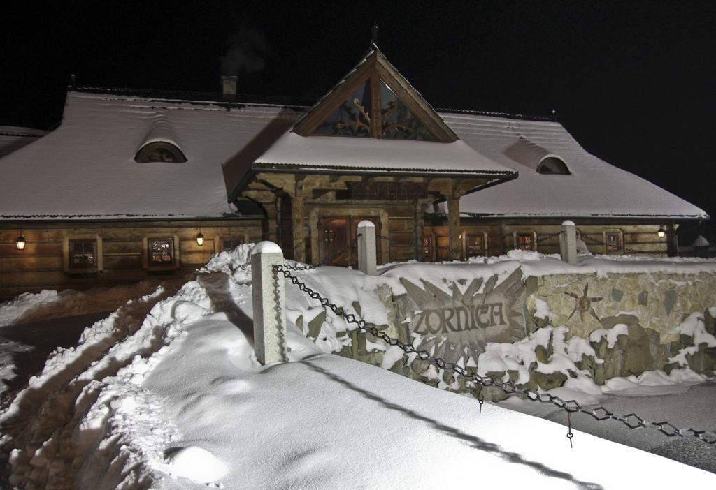 Hotel Zornica Poczesna Exterior photo